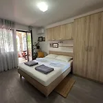 Stefanija דירה