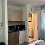 Stefanija דירה *