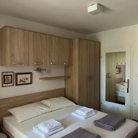 Stefanija Apartament *